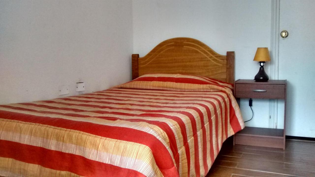 Hostal Lacroix Vina del Mar Esterno foto